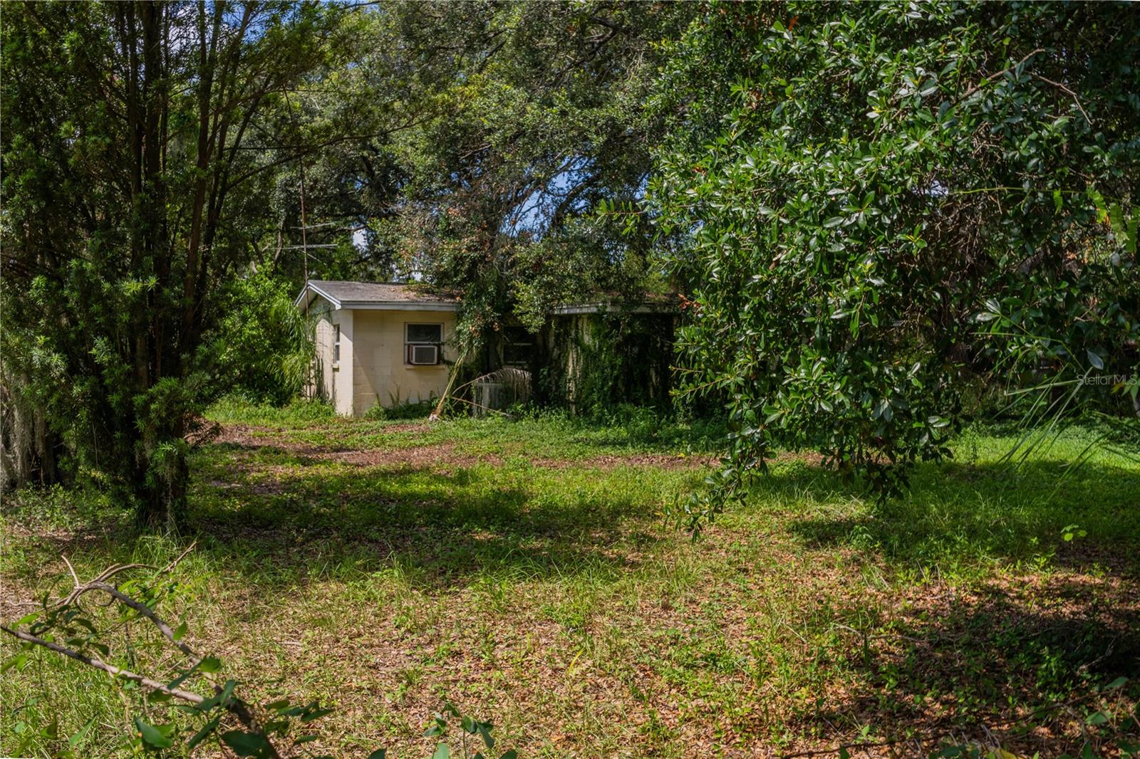 UNPLATTED - Residential