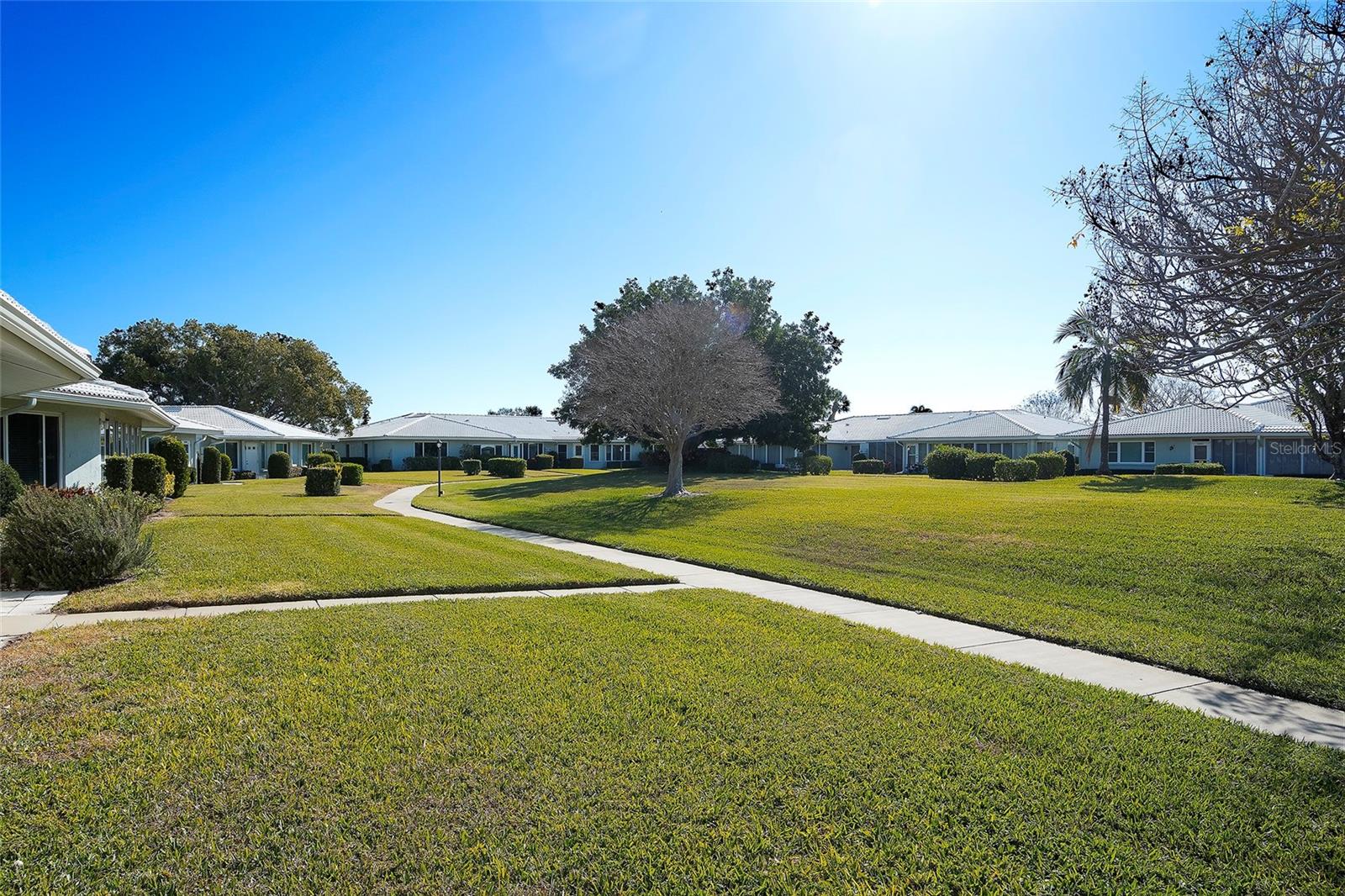 VILLAGE GREEN OF BRADENTON SEC 6 - Residential