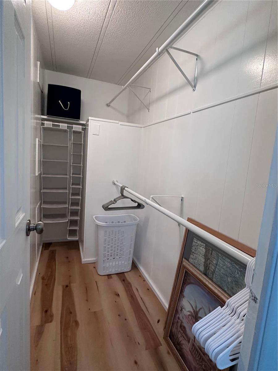 FAIRWAY VILLAGE MOBILE HOME PARK UNREC - Residential