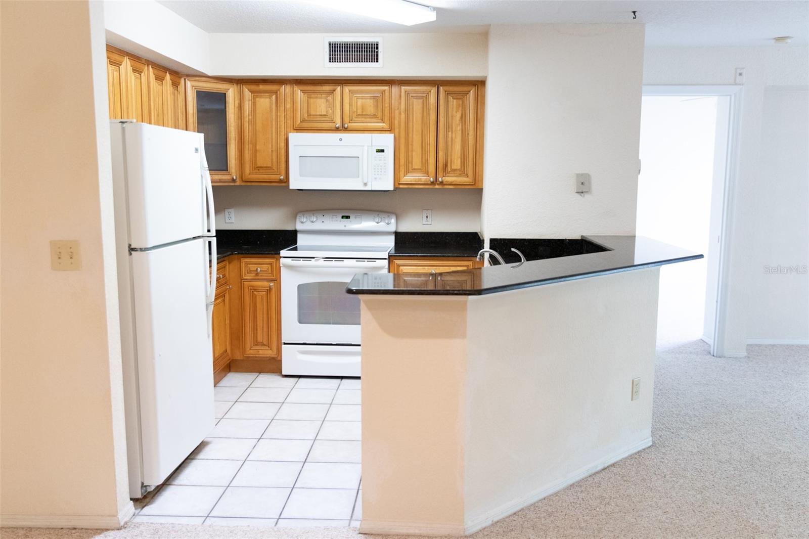 BONA VISTA CONDO - Residential Lease