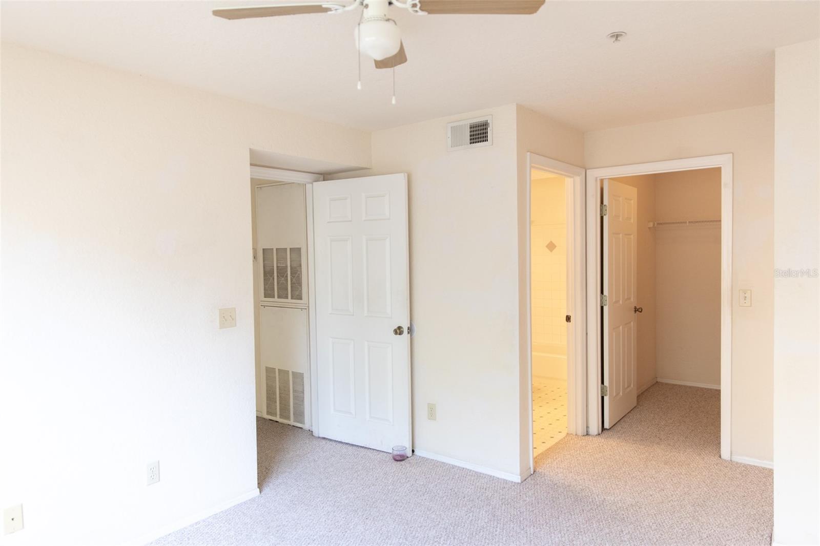 BONA VISTA CONDO - Residential Lease