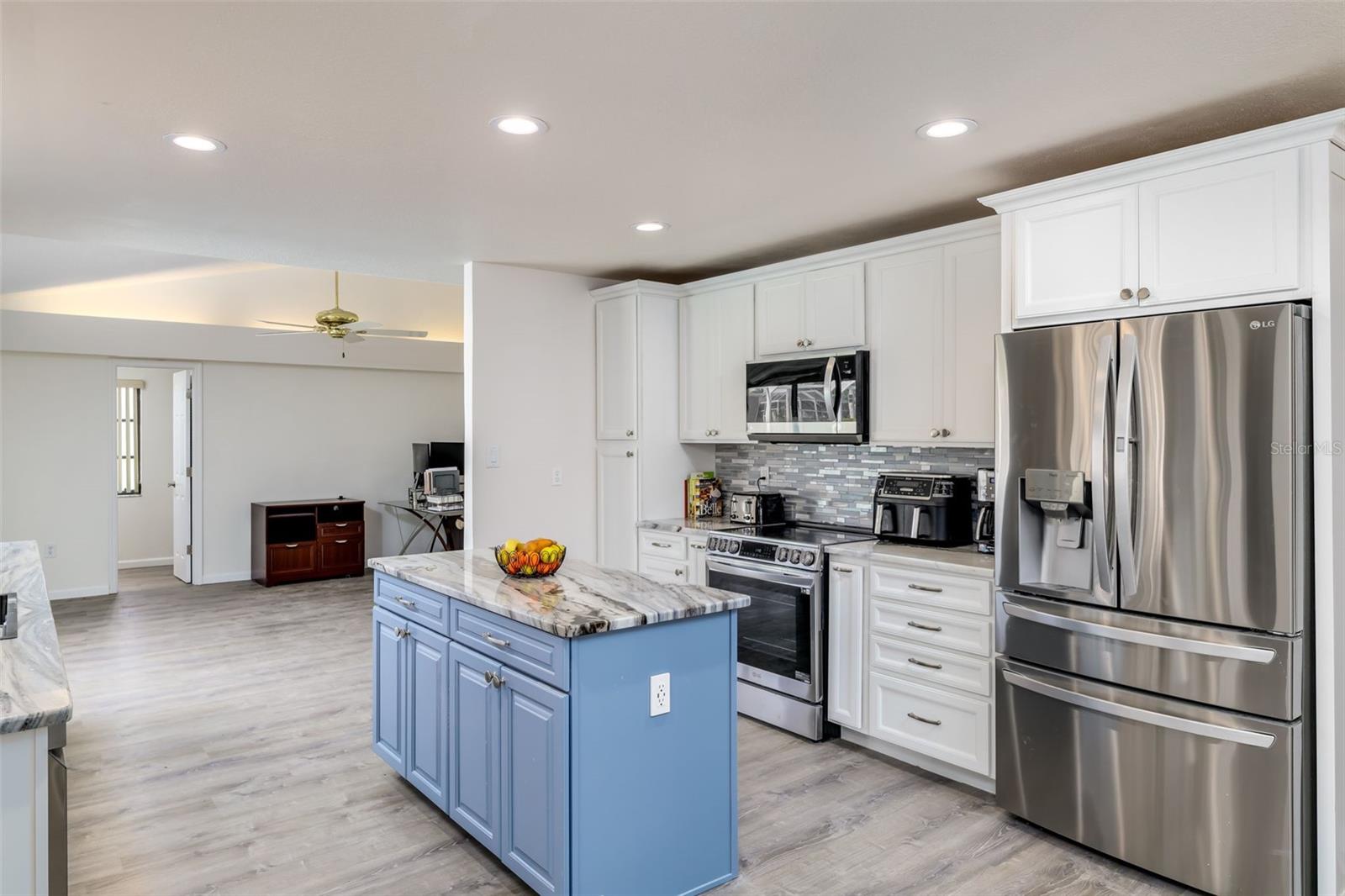 PUNTA GORDA ISLES SEC 23 - Residential