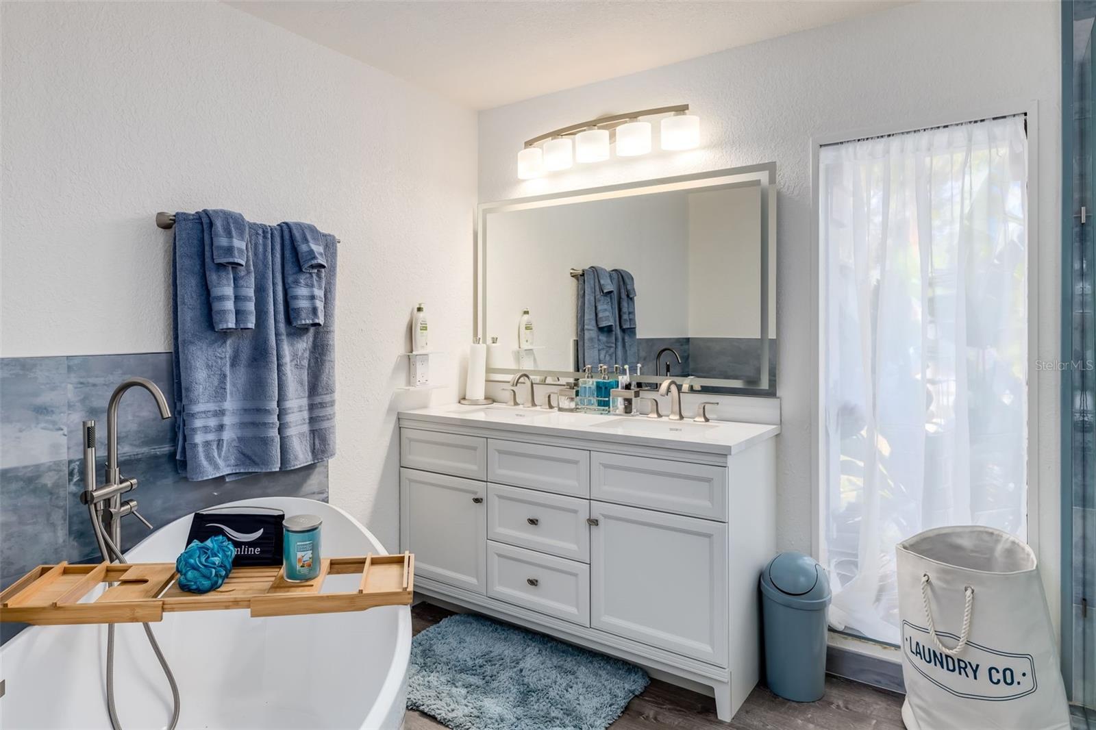 PUNTA GORDA ISLES SEC 23 - Residential