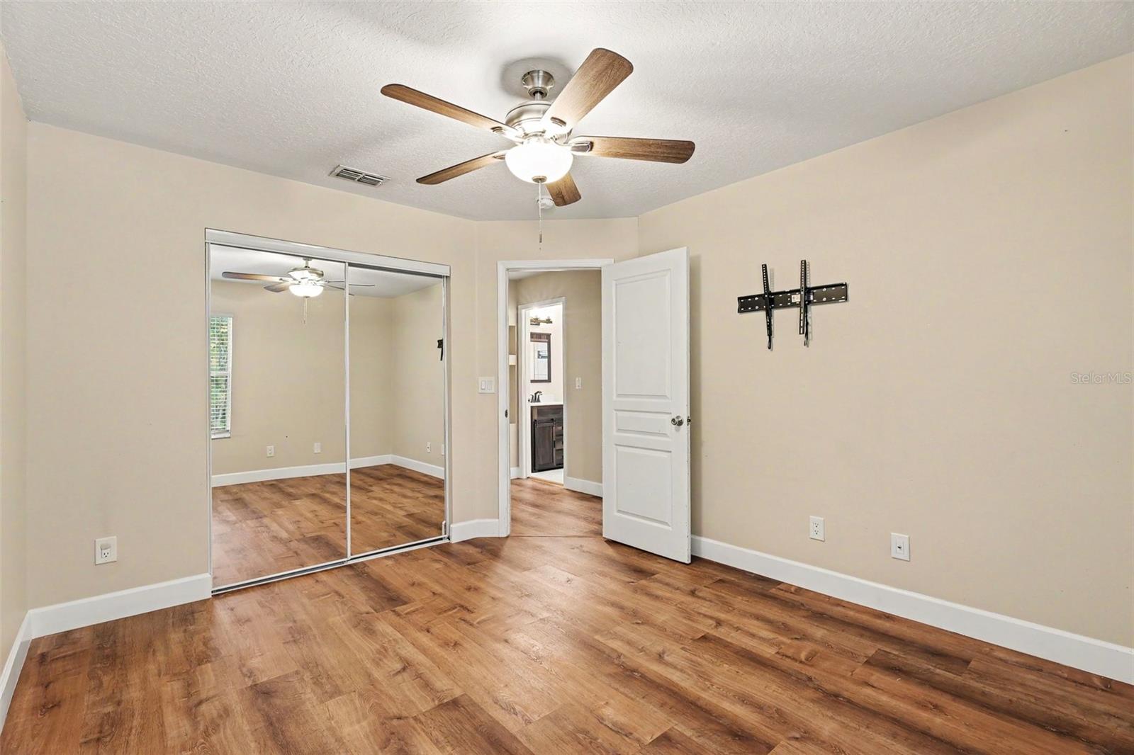 CATHEDRAL VILLAS SEC 02 - Residential