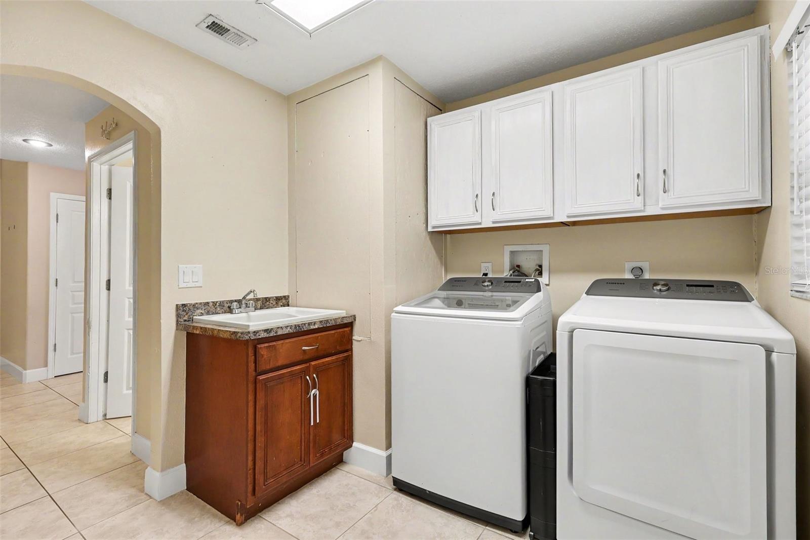 CATHEDRAL VILLAS SEC 02 - Residential