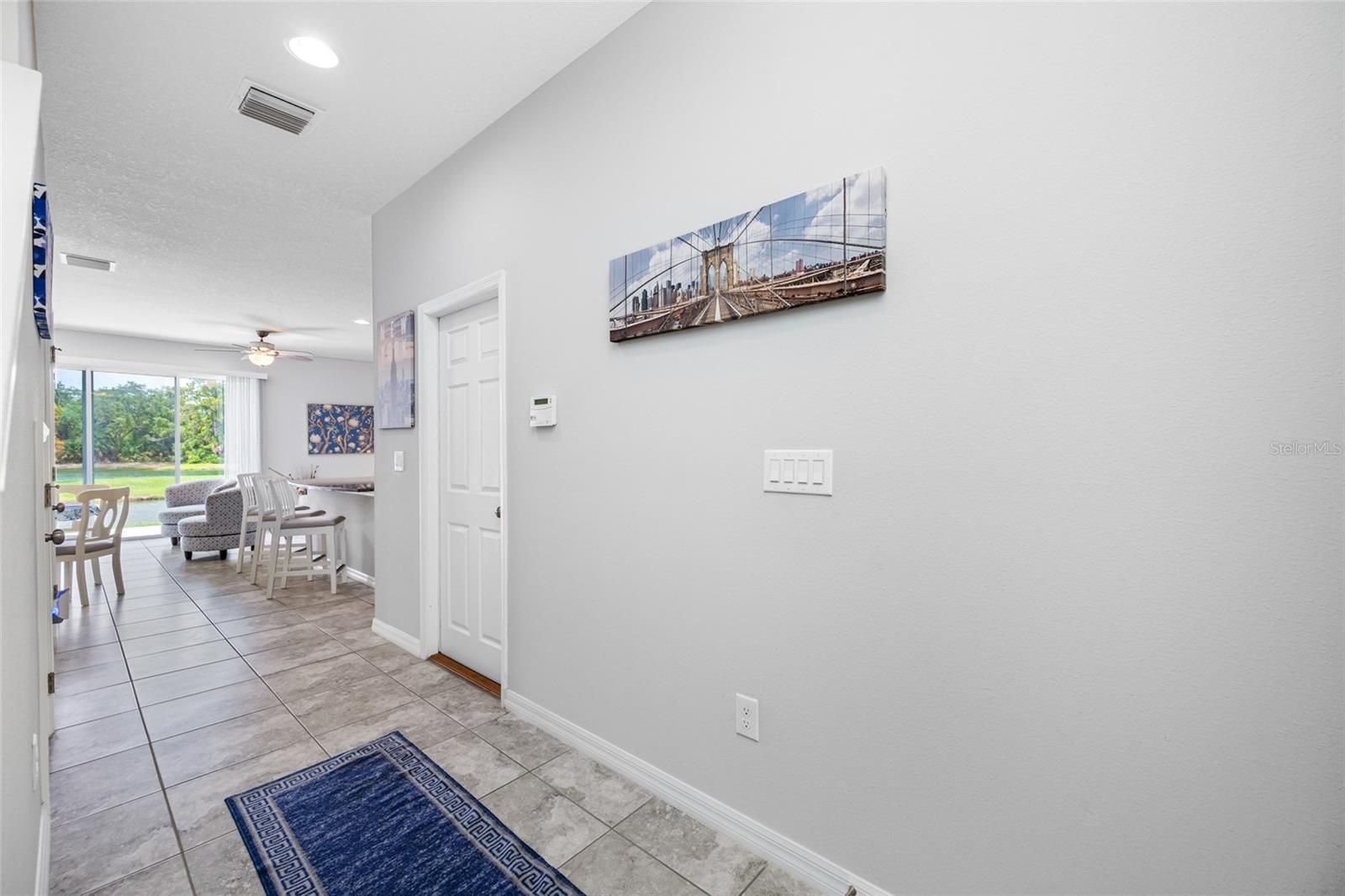 OAK CREEK - Residential