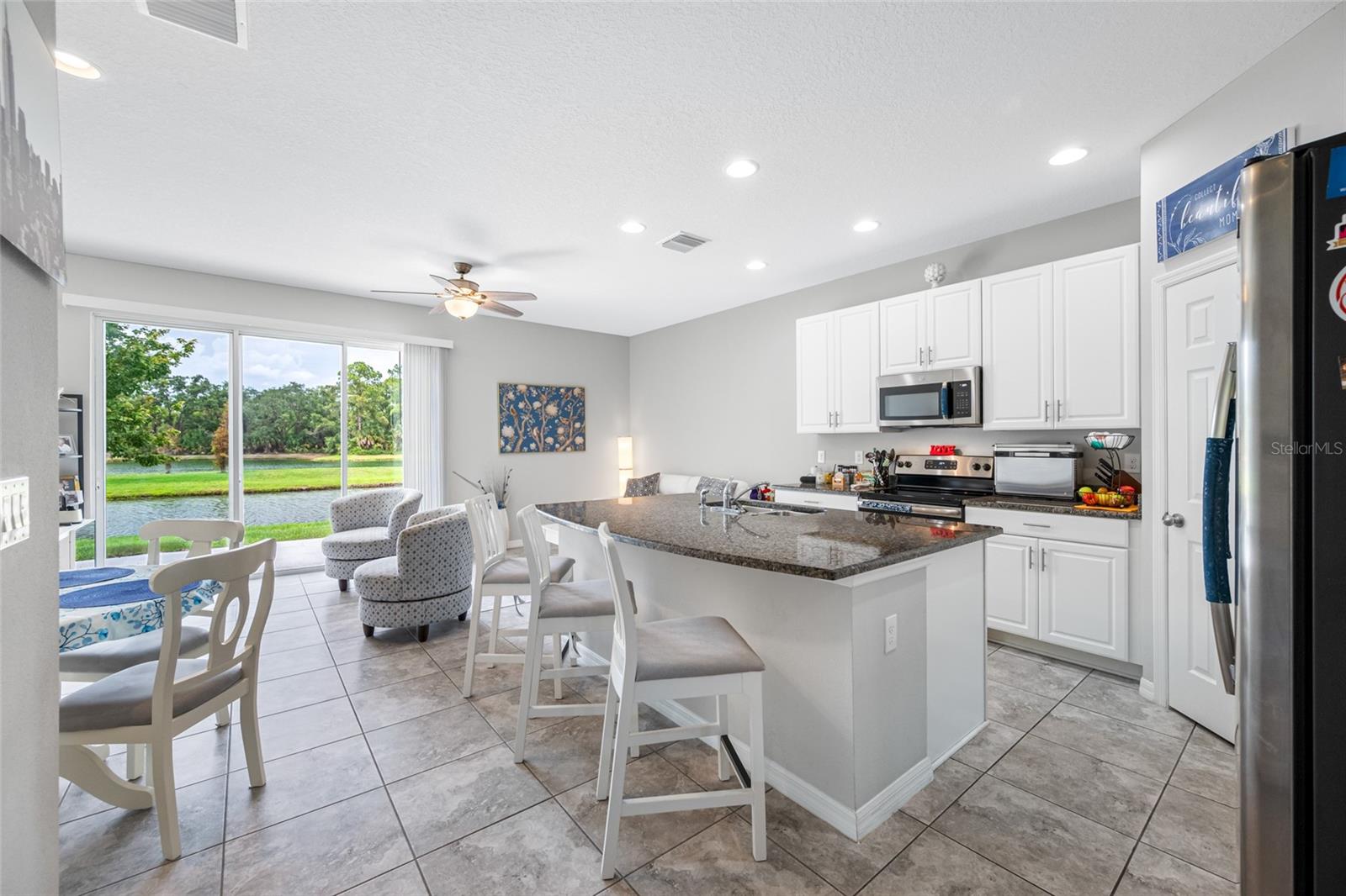 OAK CREEK - Residential