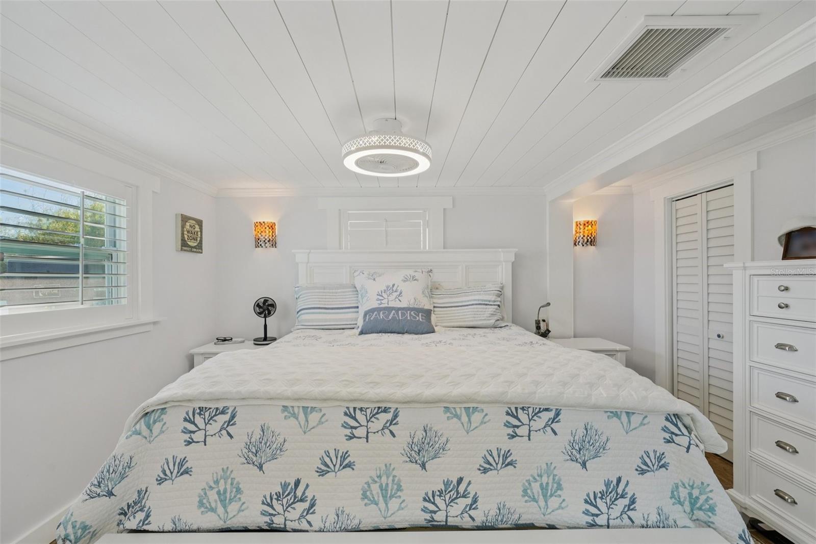 HUDSON BEACH ESTATES - Residential