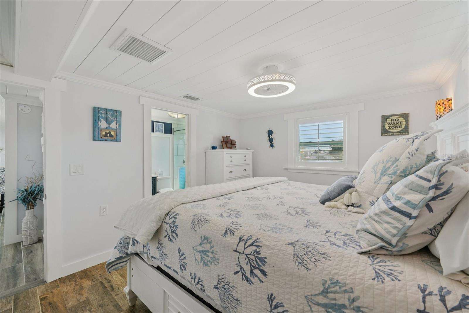 HUDSON BEACH ESTATES - Residential