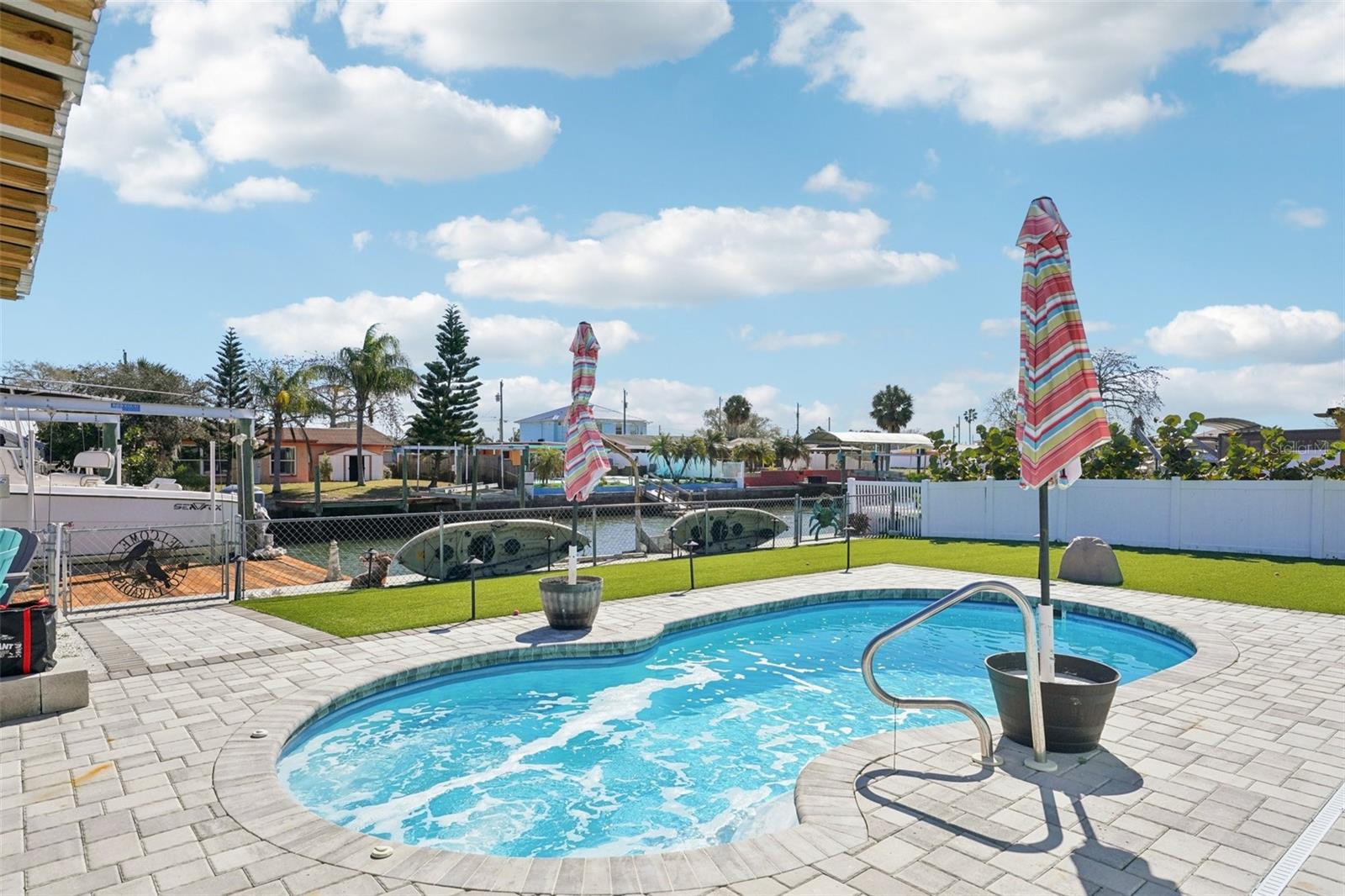 HUDSON BEACH ESTATES - Residential
