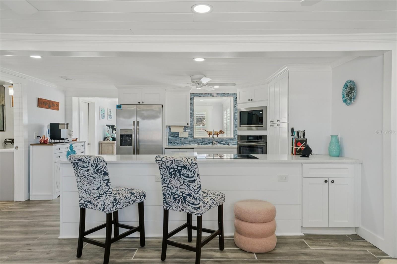 HUDSON BEACH ESTATES - Residential