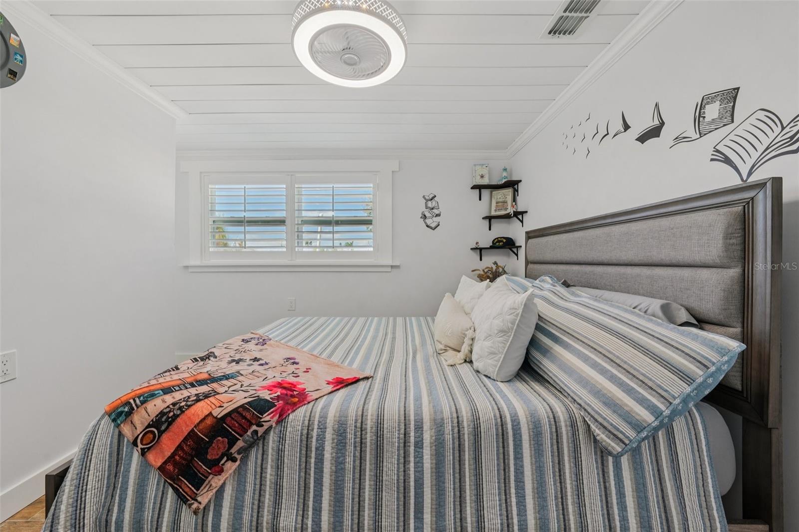HUDSON BEACH ESTATES - Residential