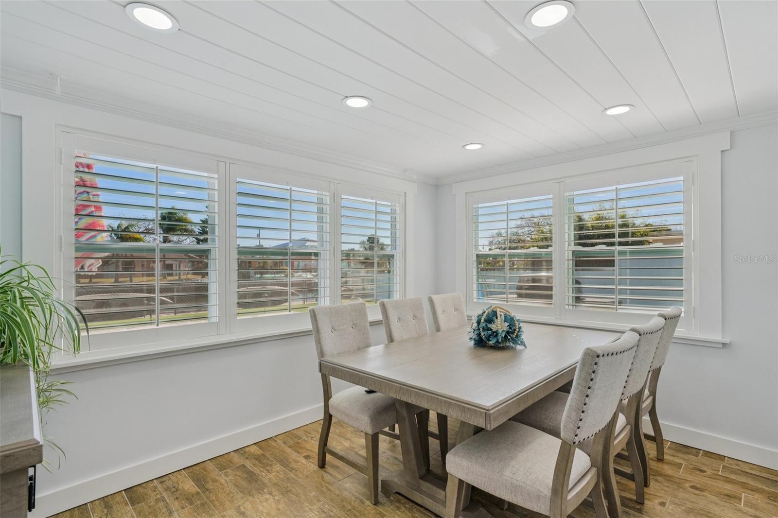 HUDSON BEACH ESTATES - Residential
