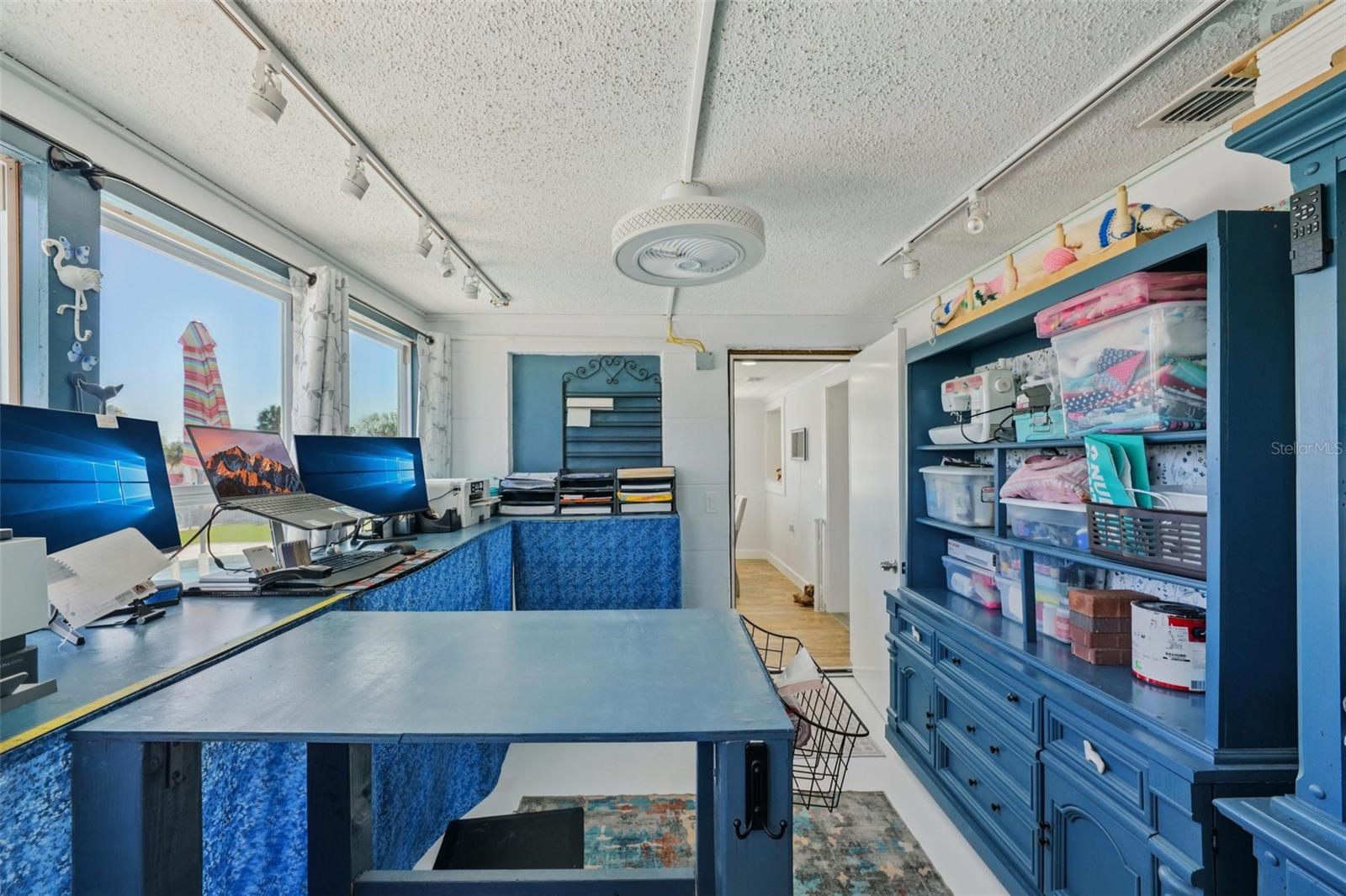 HUDSON BEACH ESTATES - Residential