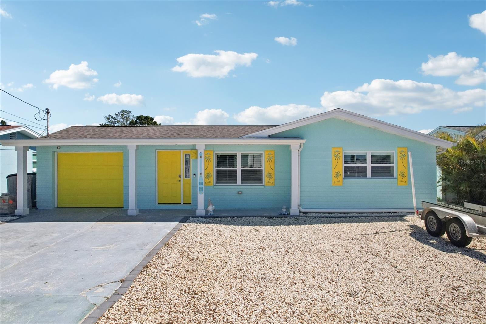 HUDSON BEACH ESTATES - Residential