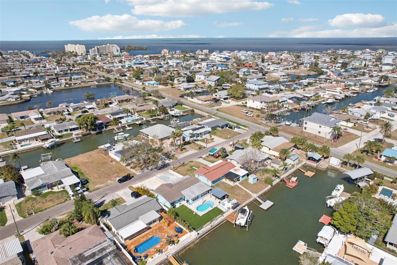 HUDSON BEACH ESTATES - Residential