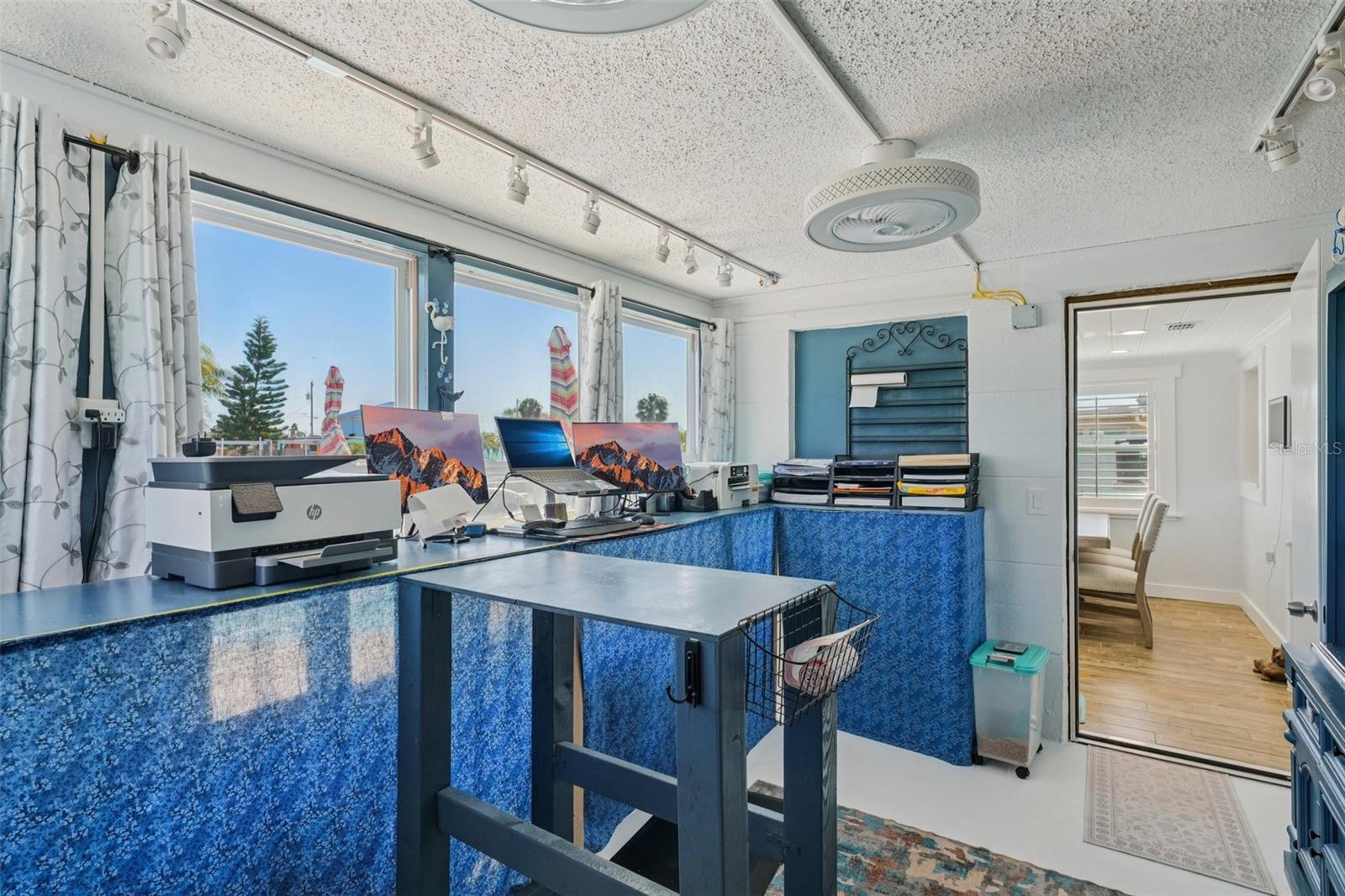 HUDSON BEACH ESTATES - Residential