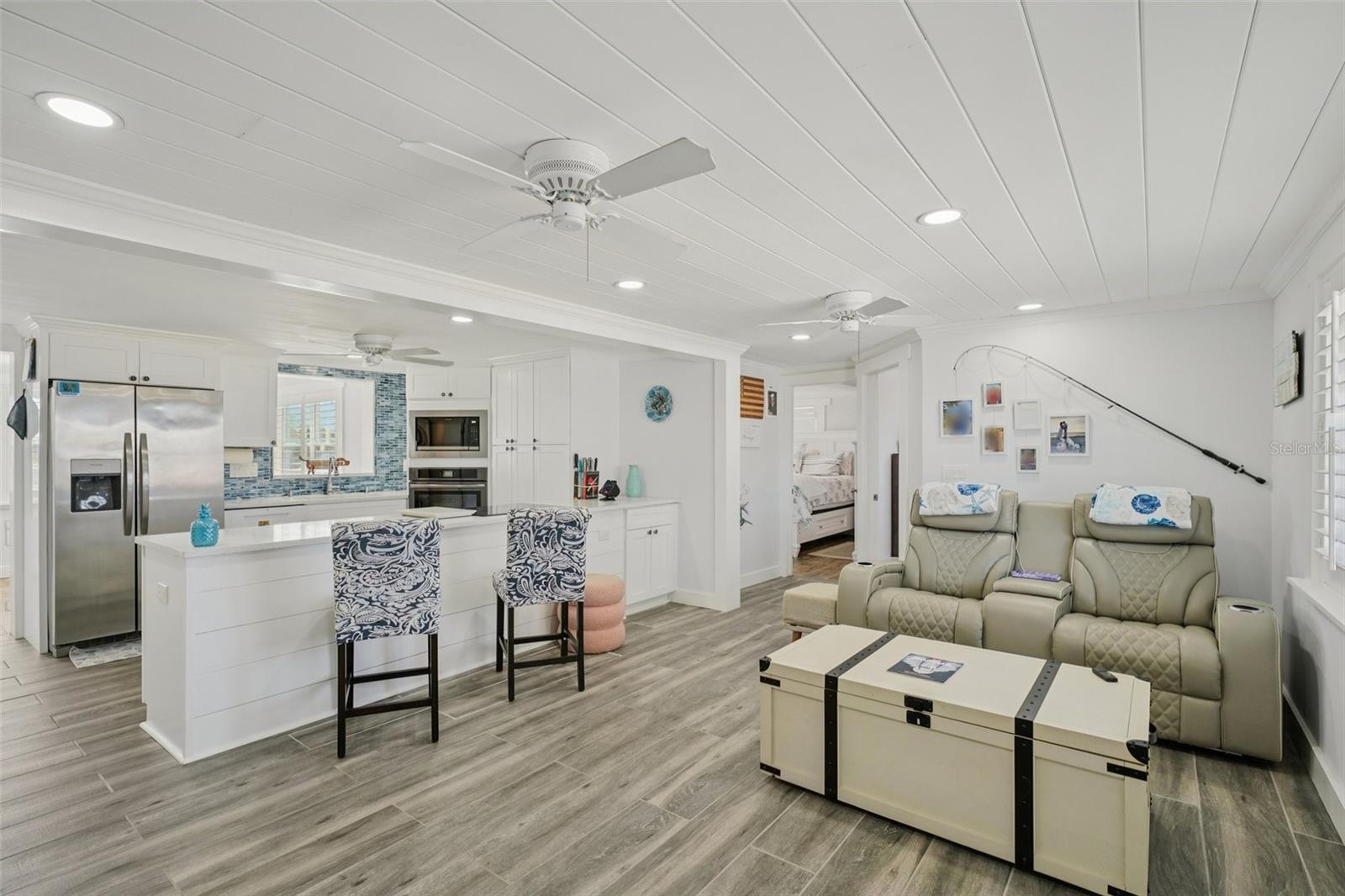 HUDSON BEACH ESTATES - Residential