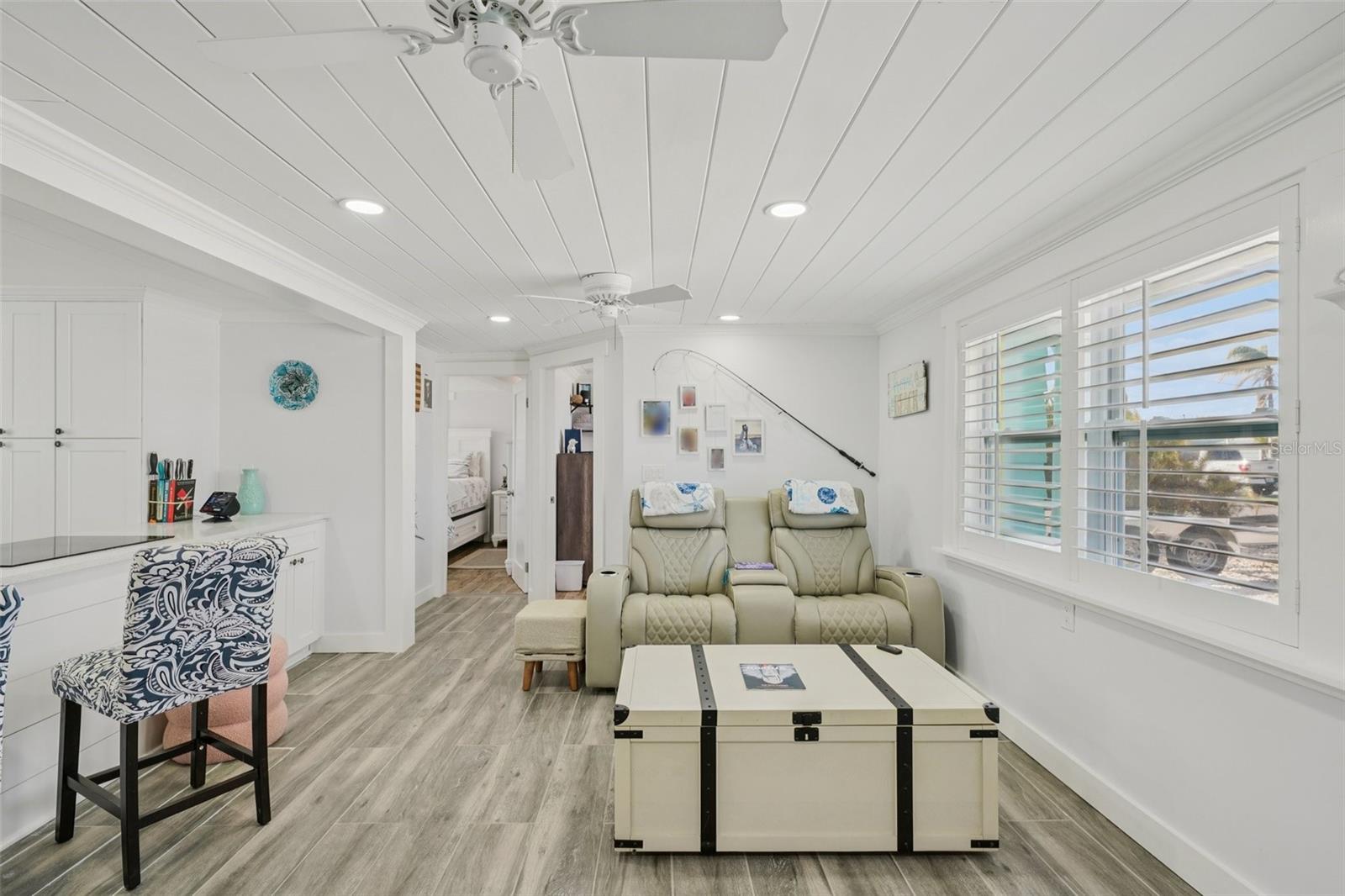 HUDSON BEACH ESTATES - Residential