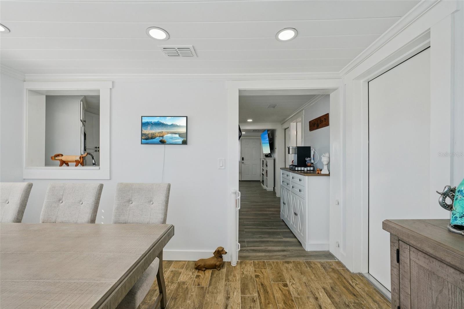 HUDSON BEACH ESTATES - Residential