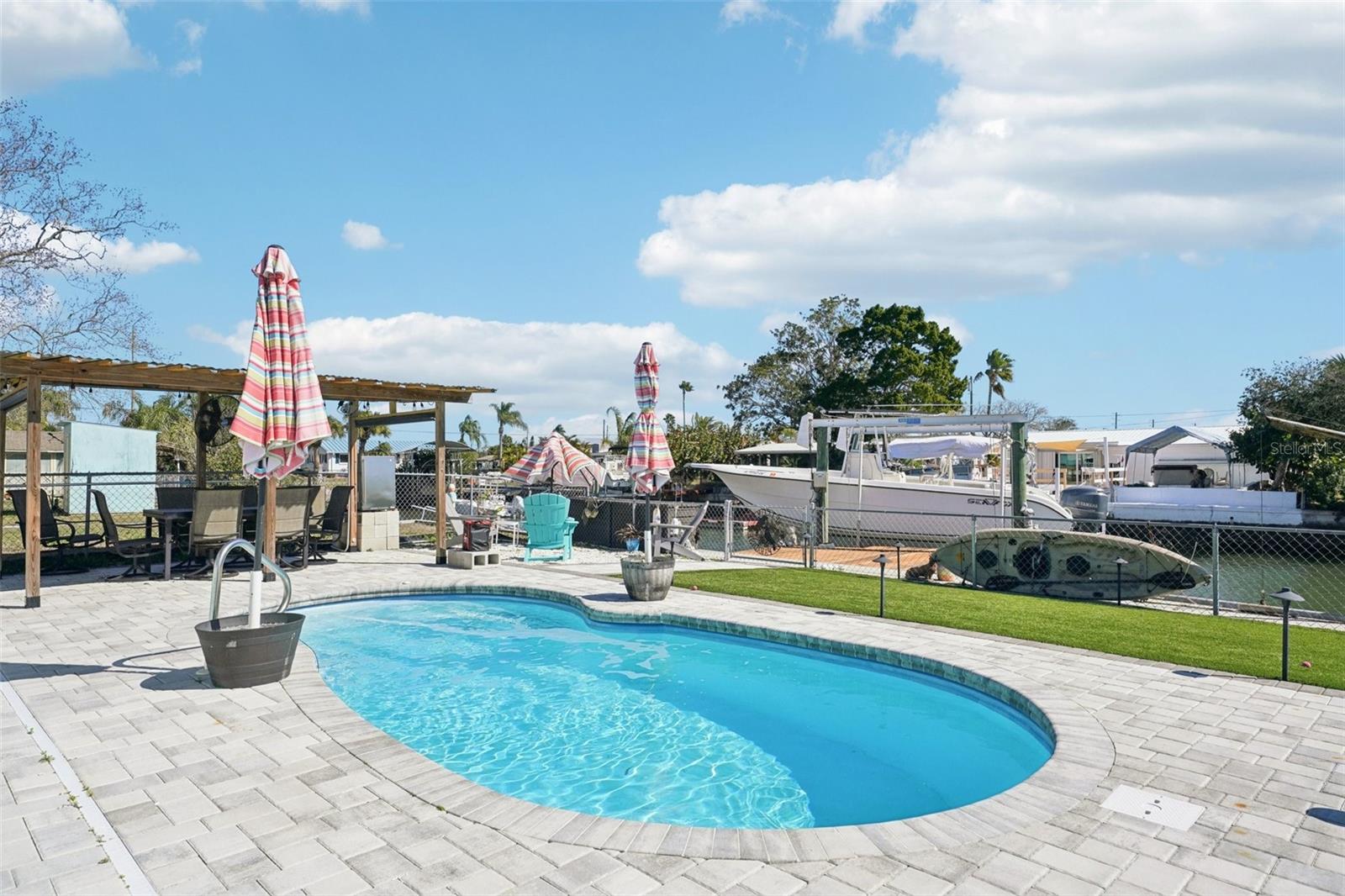 HUDSON BEACH ESTATES - Residential