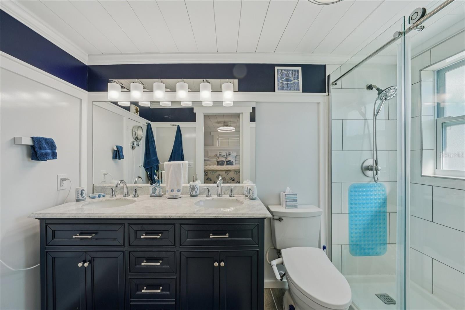 HUDSON BEACH ESTATES - Residential