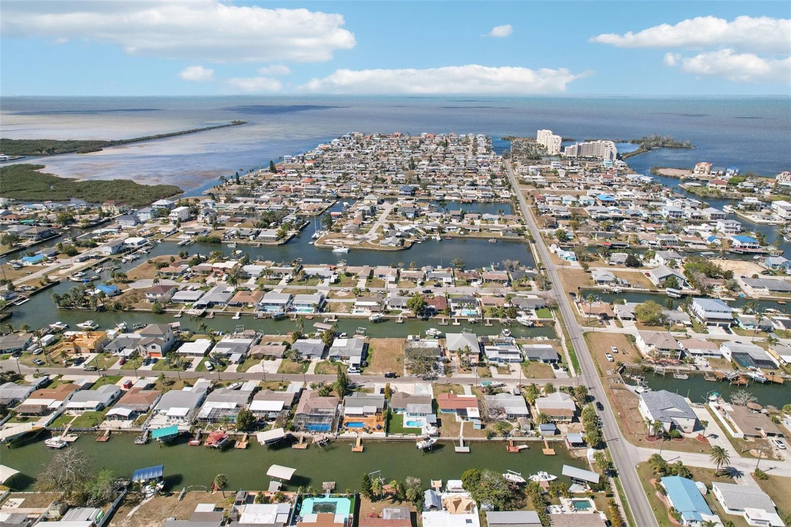 HUDSON BEACH ESTATES - Residential
