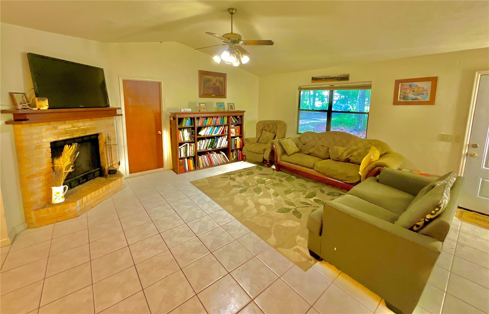 HILLCREST HLND - Residential