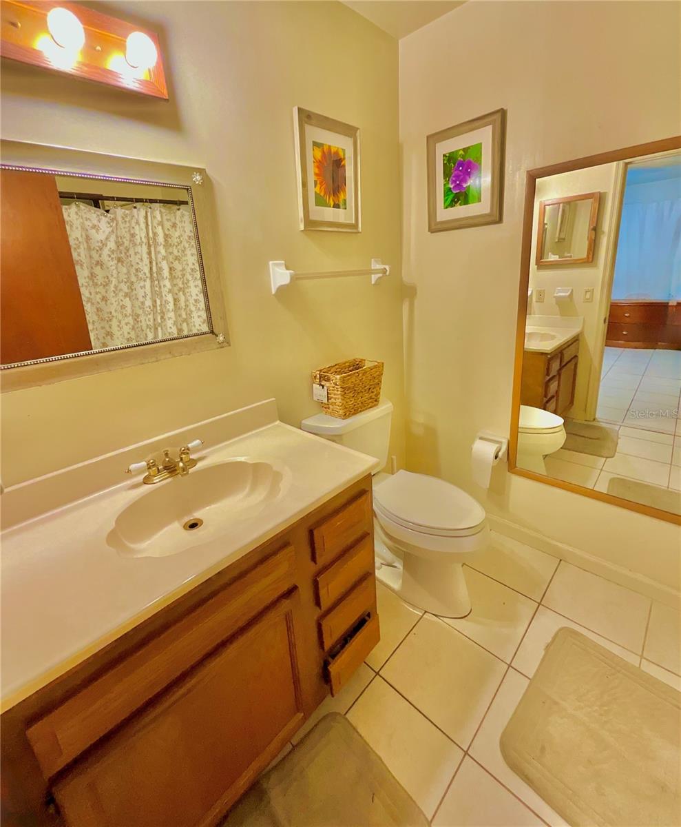 HILLCREST HLND - Residential
