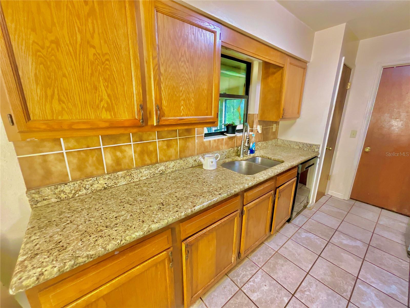 HILLCREST HLND - Residential