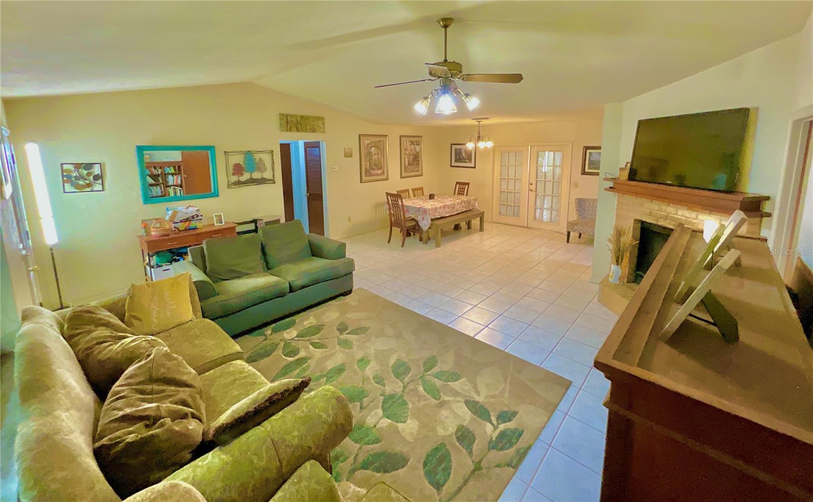HILLCREST HLND - Residential