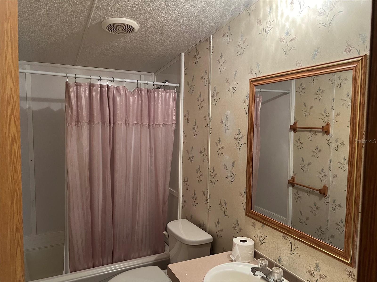 WILLISTON HYLNDS GOLF & C CLUB ESTATE - Residential