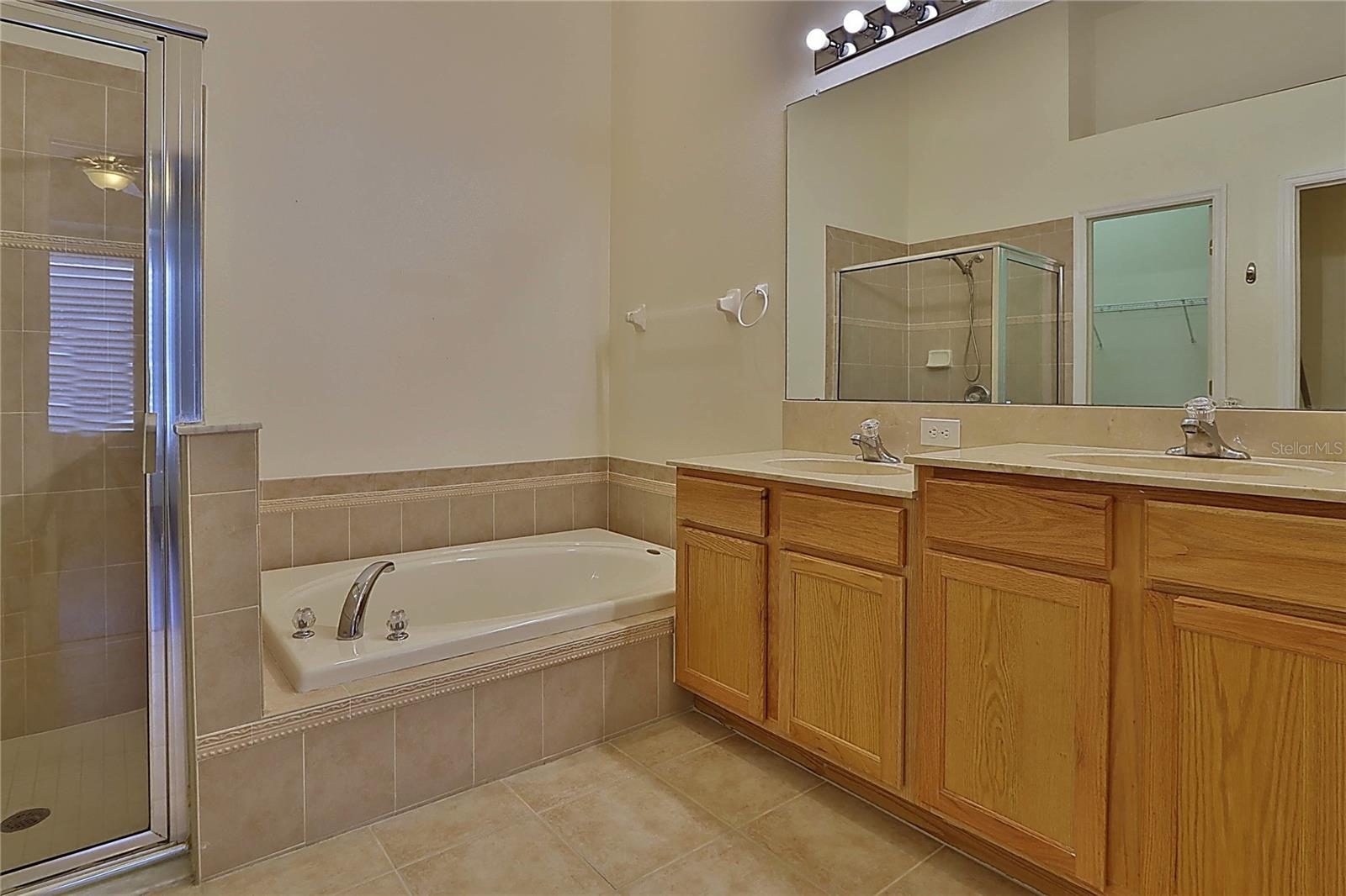 MEADOW POINTE 03 PH 01 UNIT 1C-2 - Residential