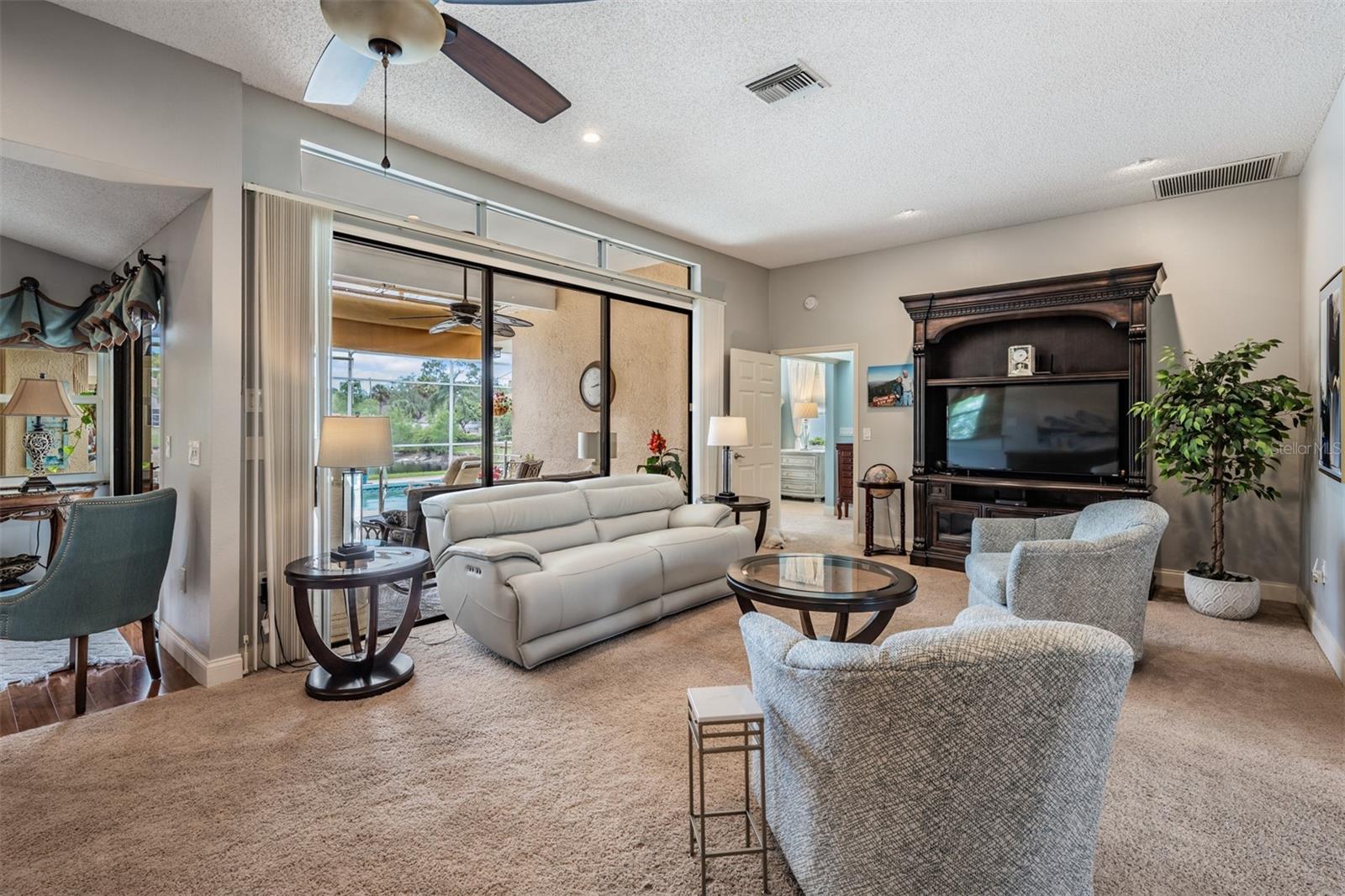 HARBOR WOODS NORTH - Residential