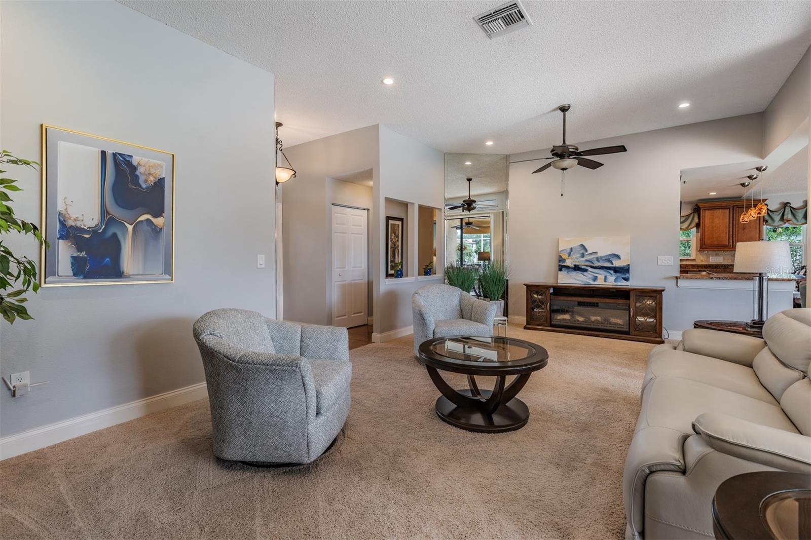 HARBOR WOODS NORTH - Residential
