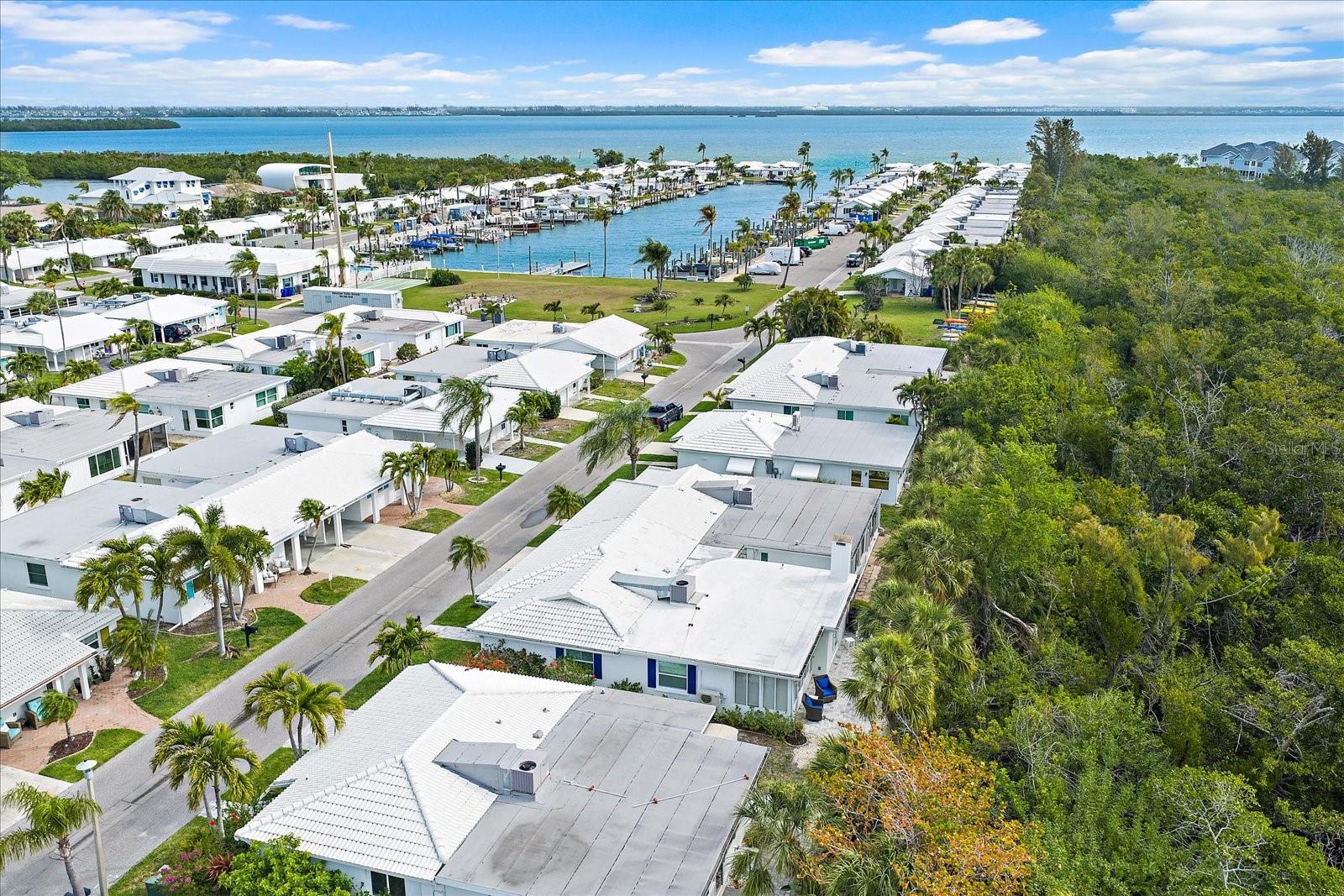SPANISH MAIN YACHT CLUB CONDO - Residential Lease