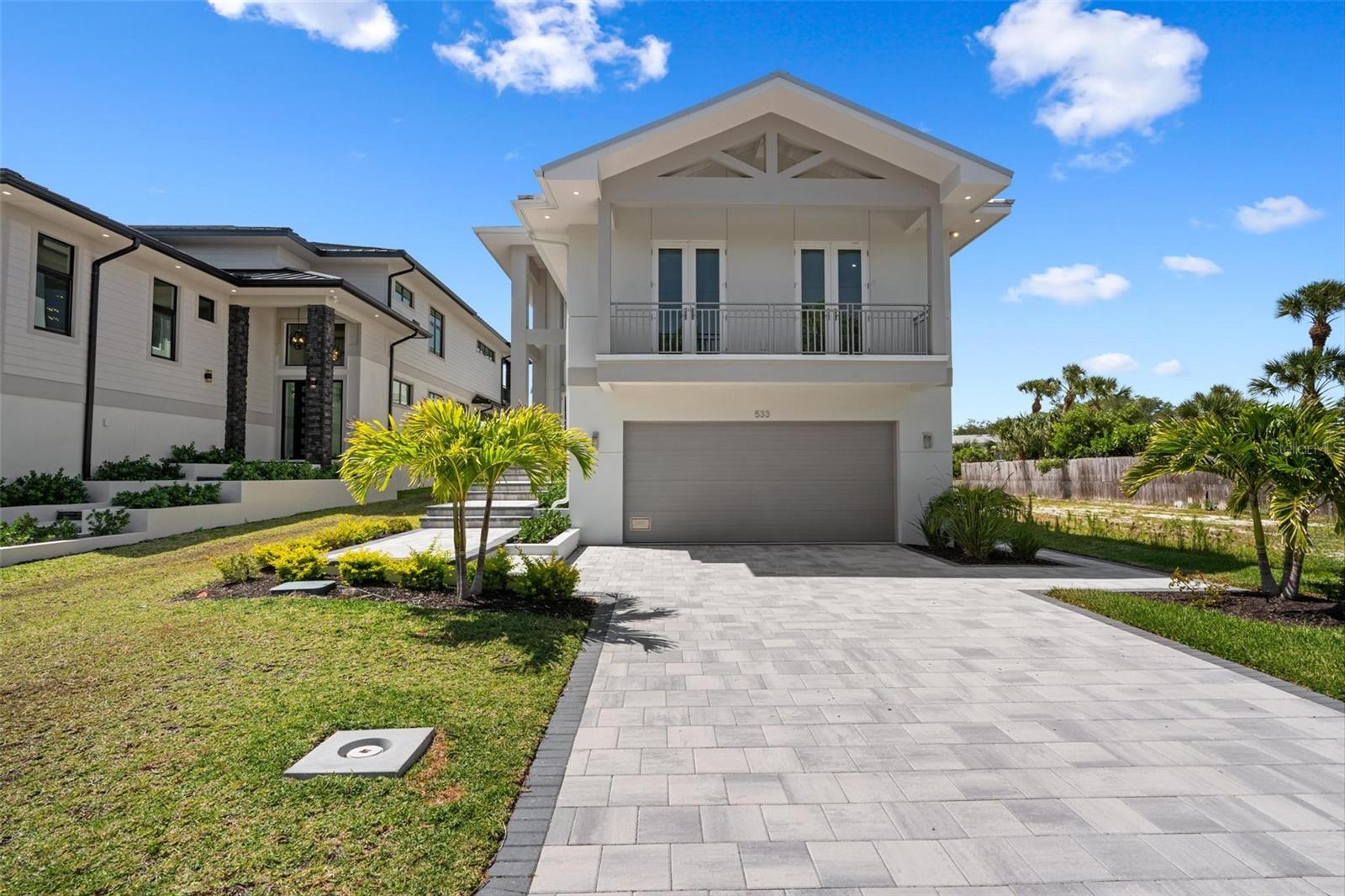 SIESTA BEACH - Residential