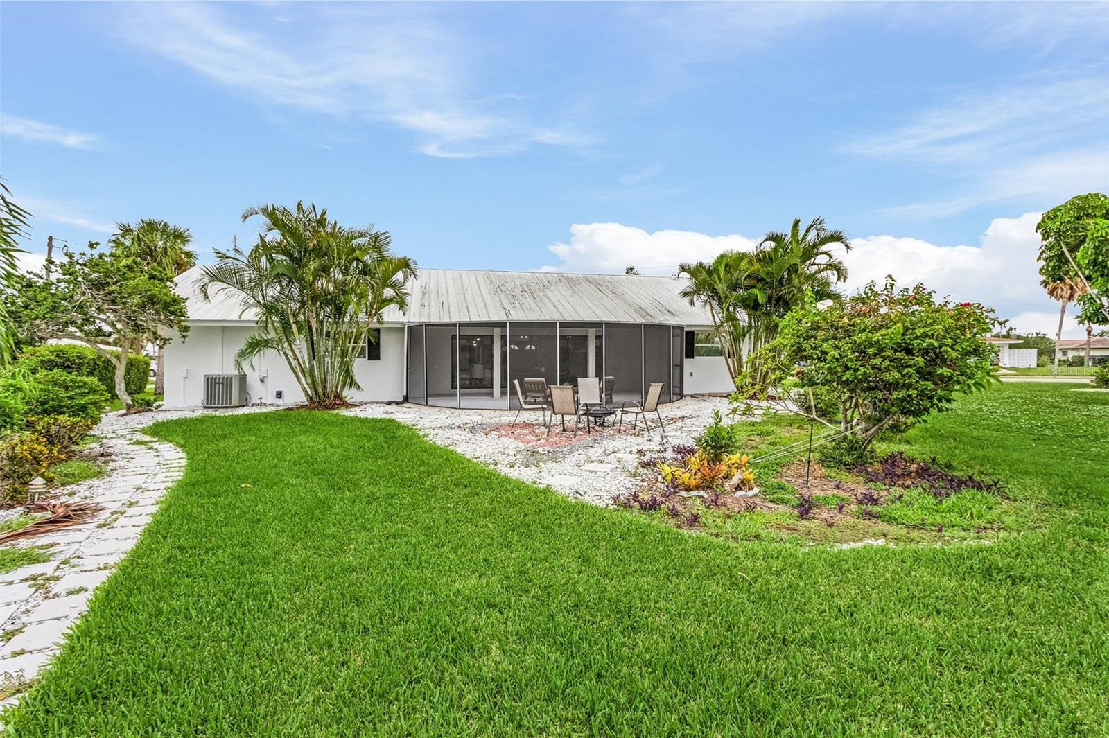 PUNTA GORDA ISLES SEC 04 - Residential