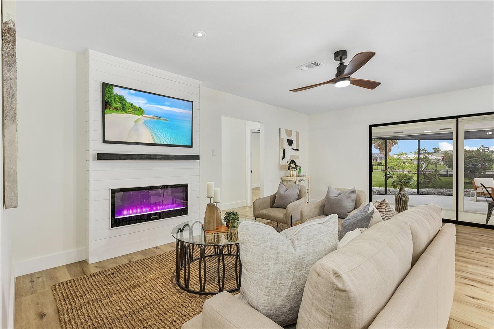 PUNTA GORDA ISLES SEC 04 - Residential
