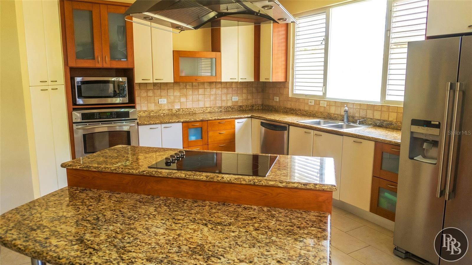 MONTE VERDE REAL DEVELOPMENT - Residential