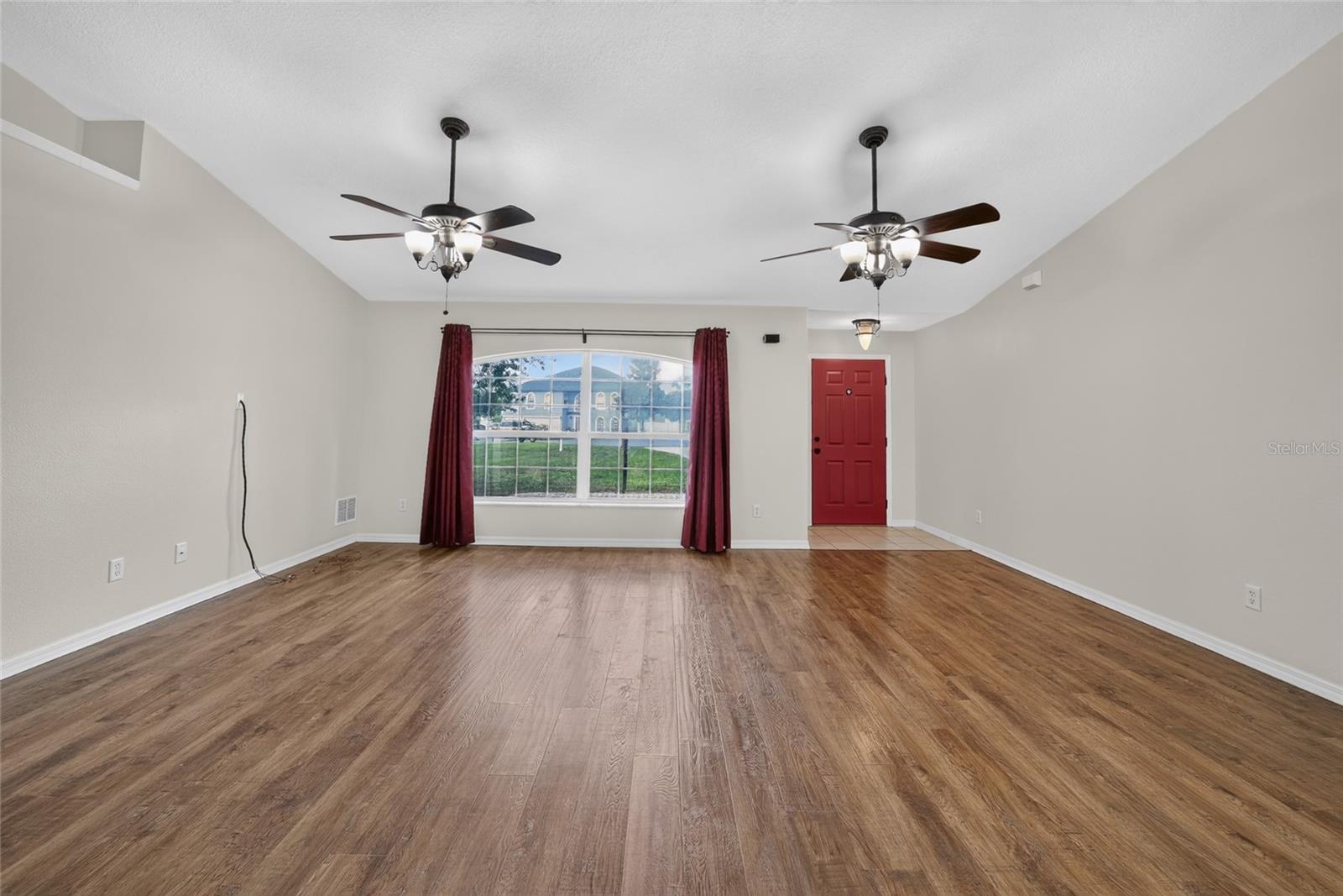 OCALA WATERWAY ESTATE - Residential Lease