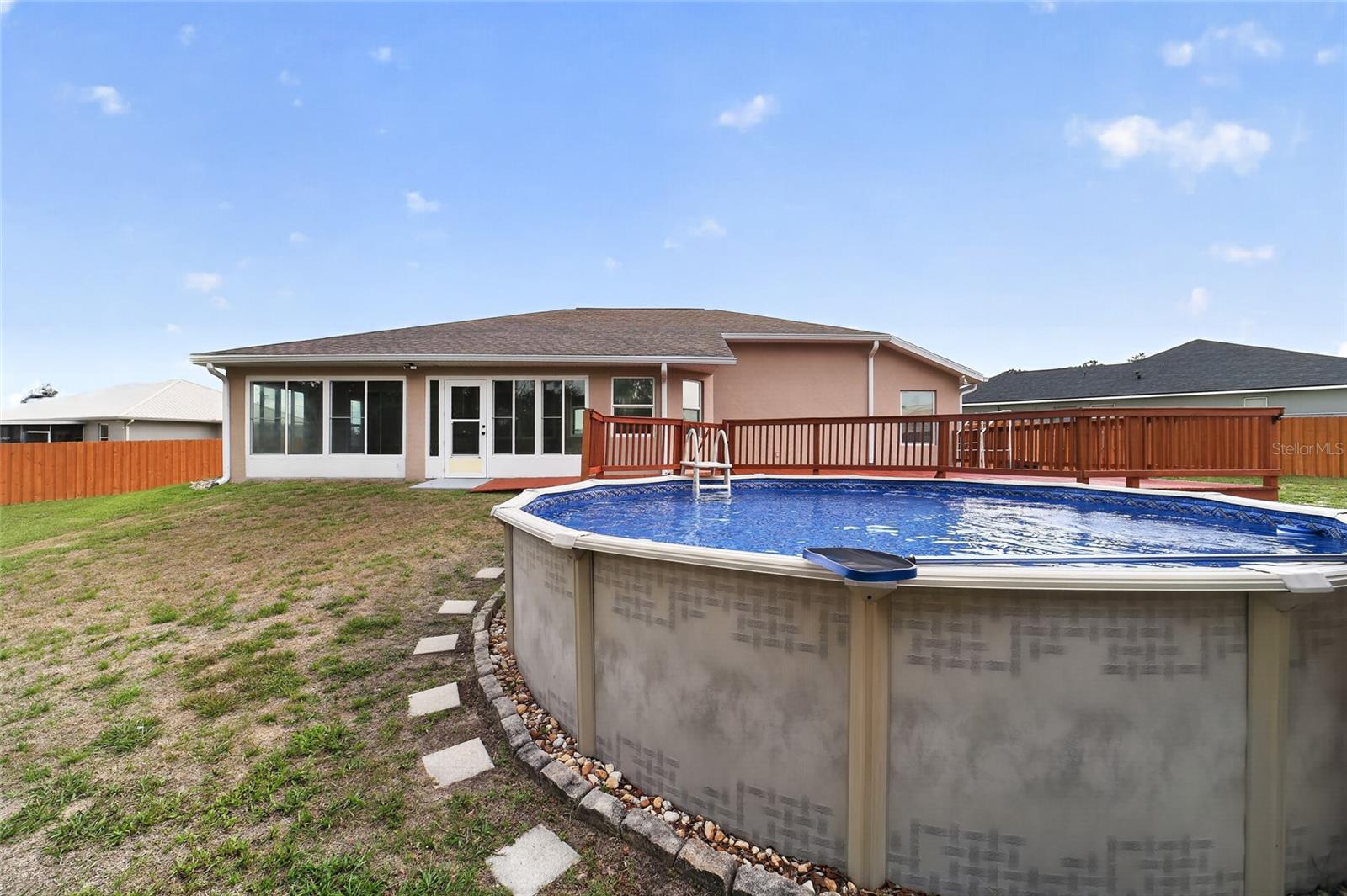 OCALA WATERWAY ESTATE - Residential Lease