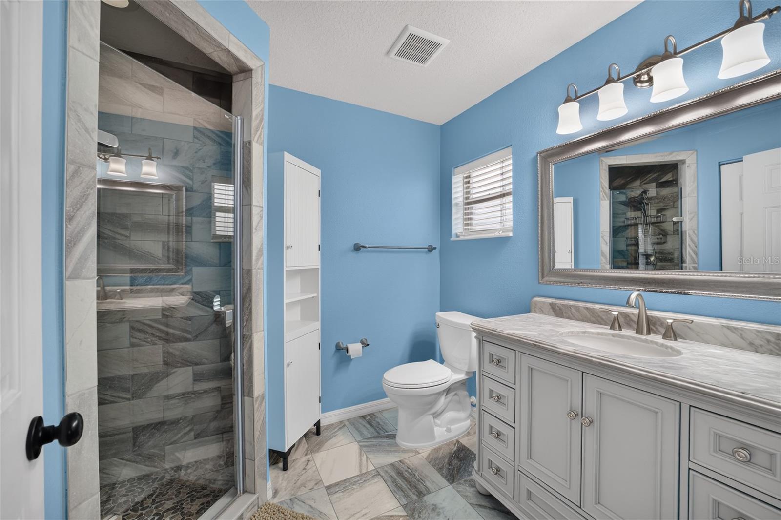 OCALA WATERWAY ESTATE - Residential Lease