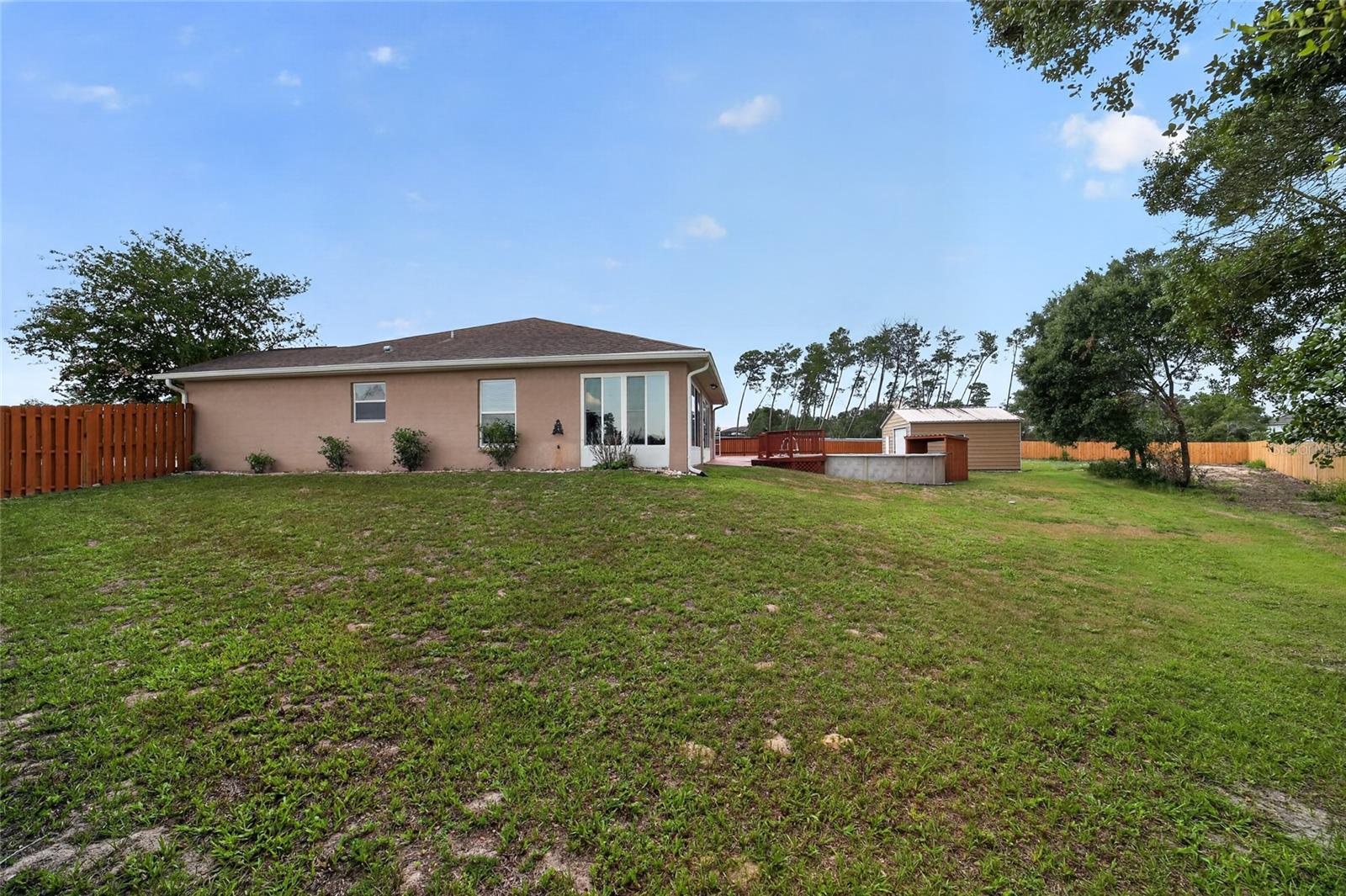 OCALA WATERWAY ESTATE - Residential Lease