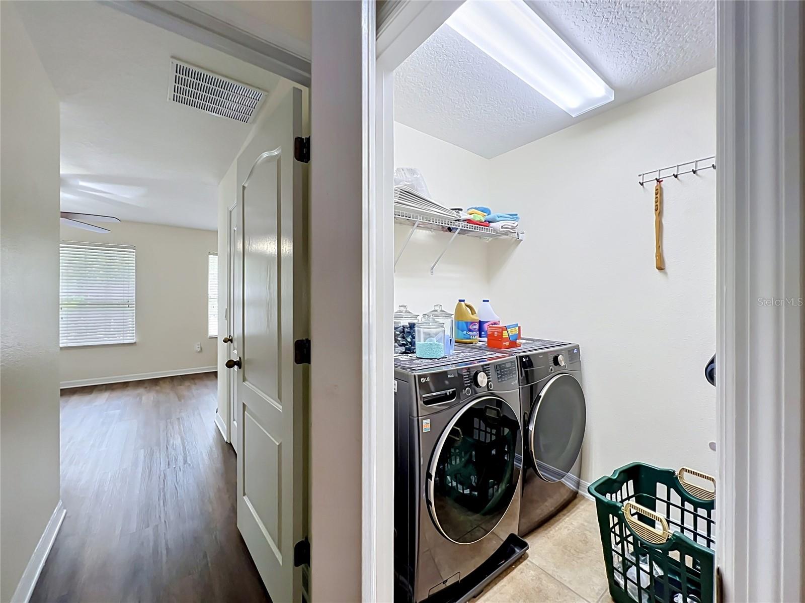 PROVENANCE - Residential Lease