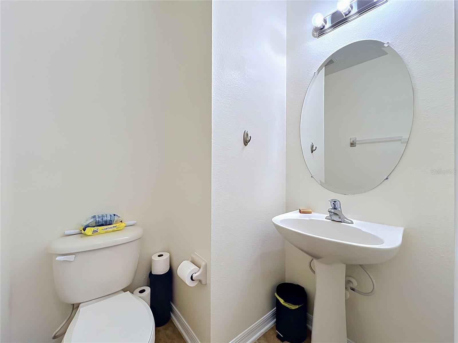PROVENANCE - Residential Lease