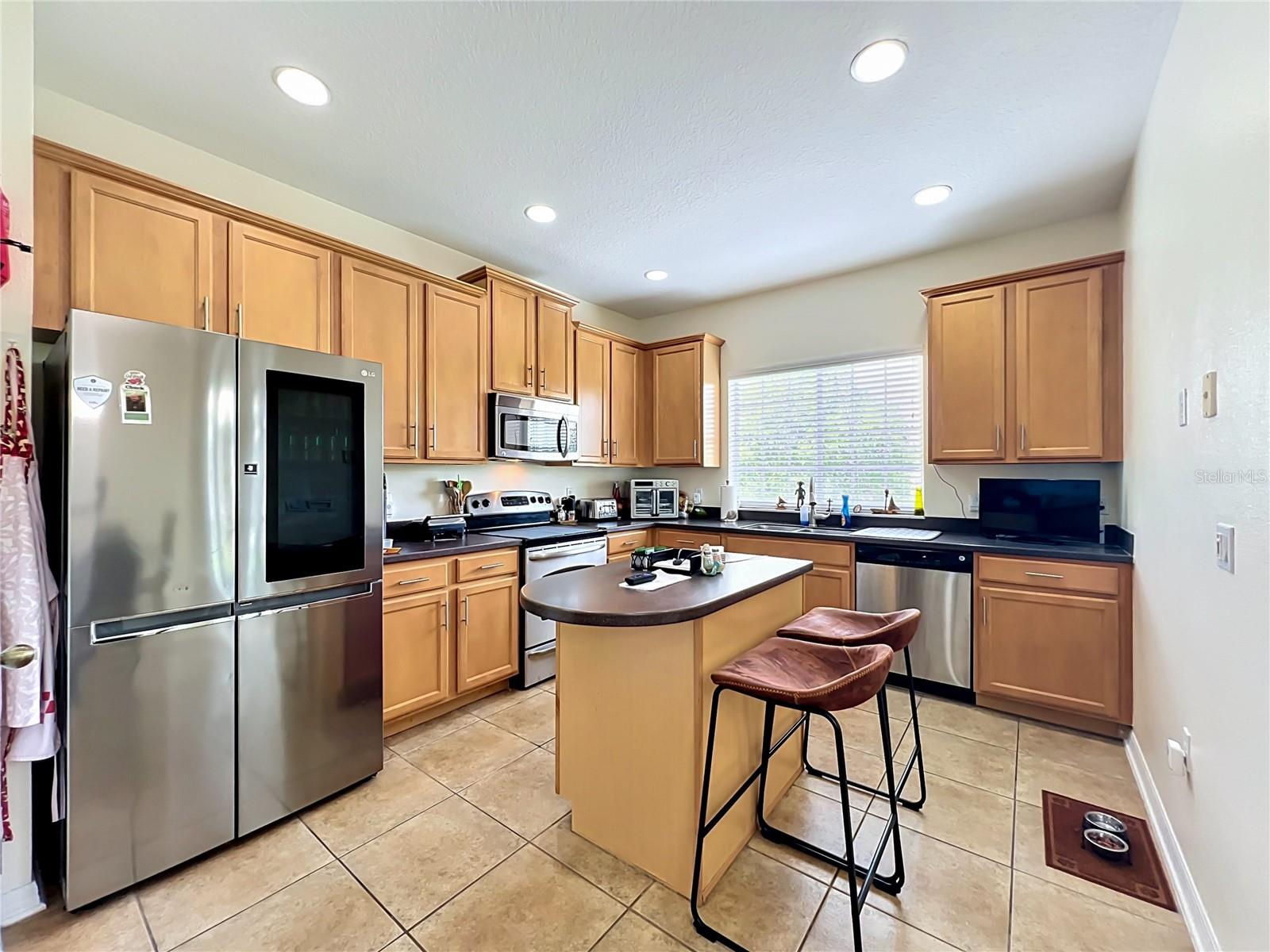 PROVENANCE - Residential Lease