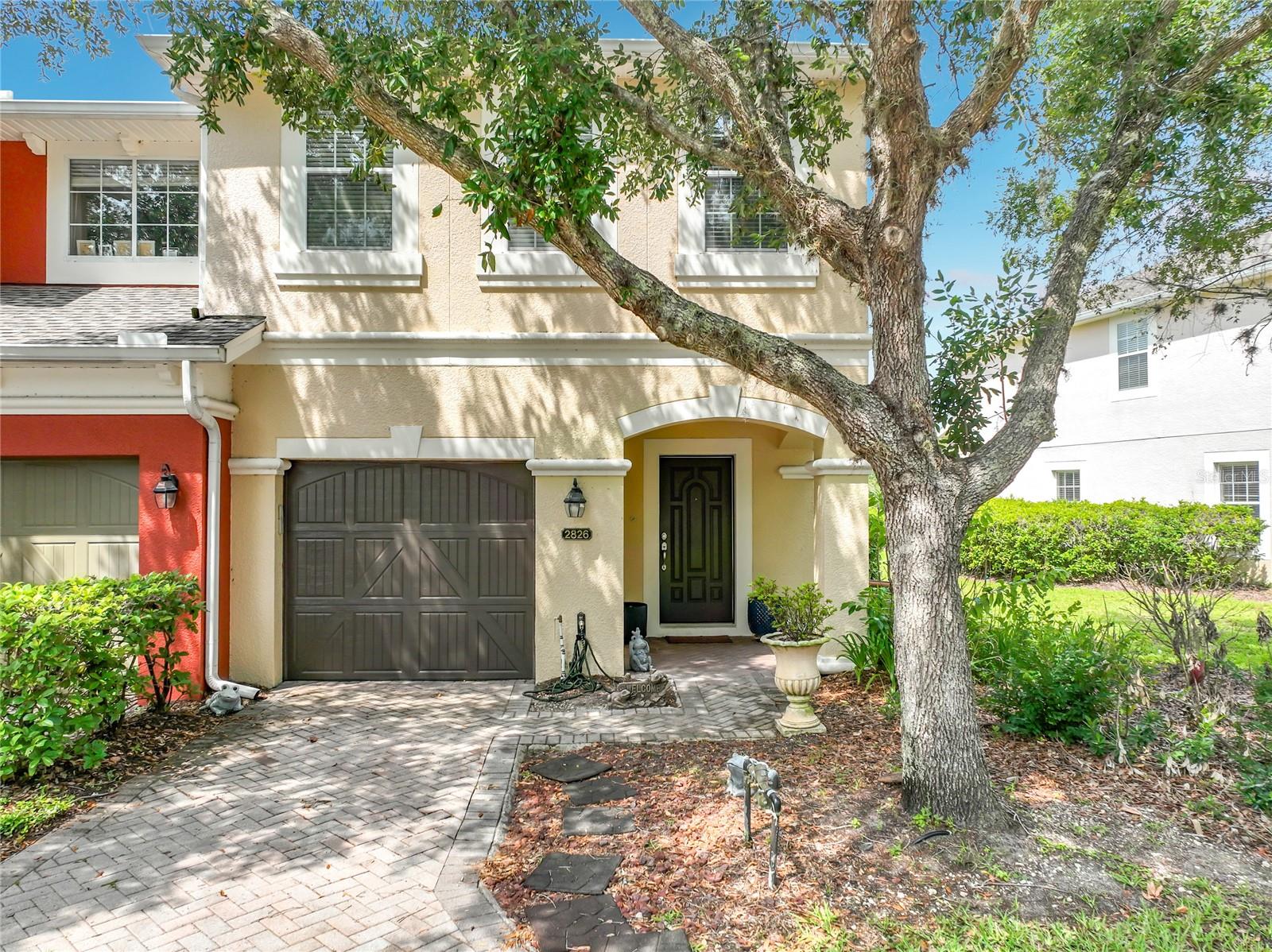 PROVENANCE - Residential Lease