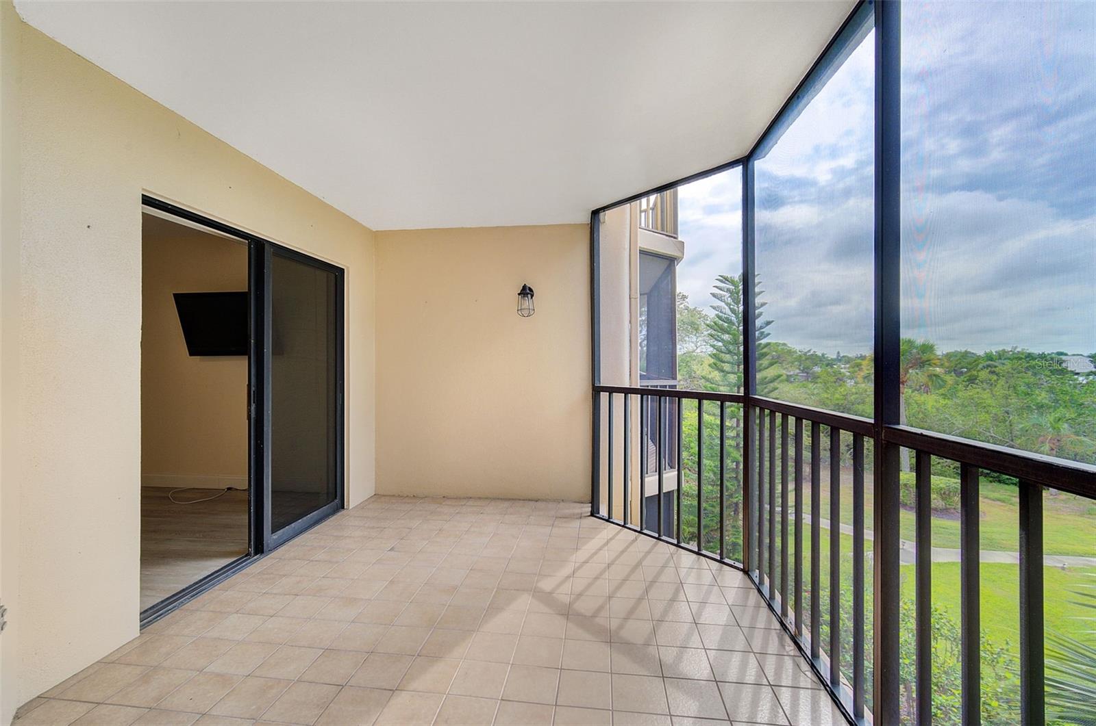 HERON HOUSE - Residential