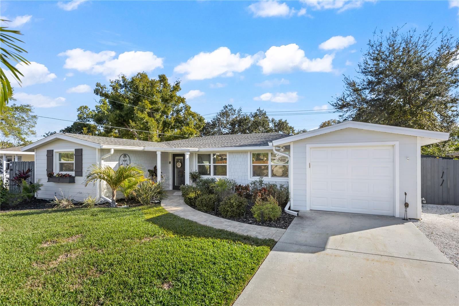 GULF GATE WEST - Residential